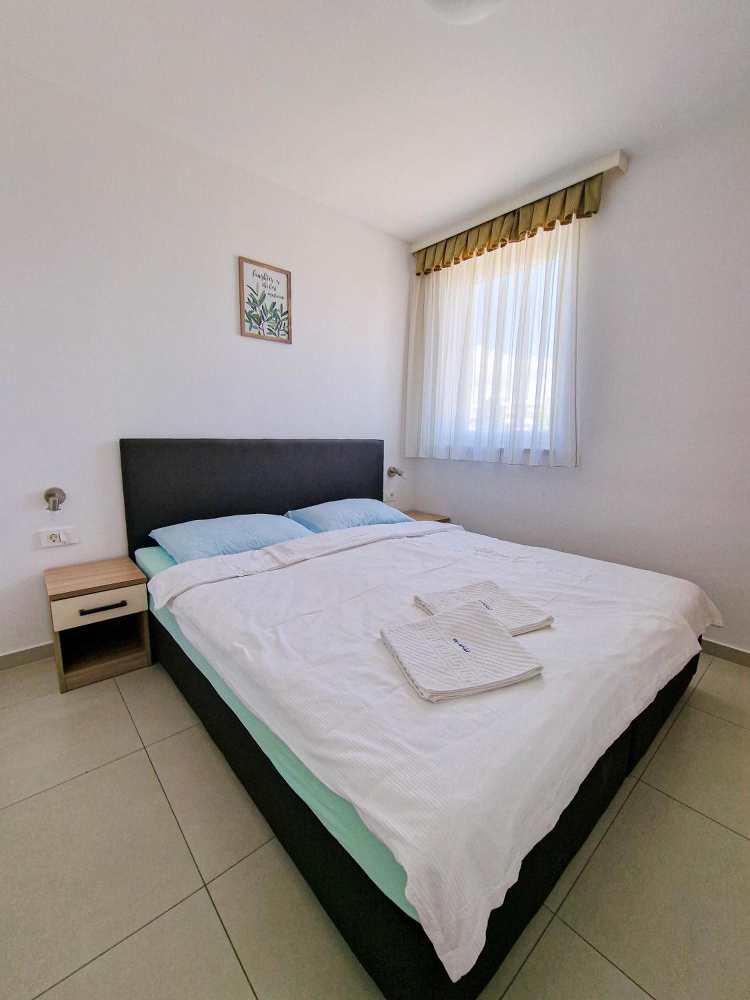 Vila Novak Novalja Ngoại thất bức ảnh