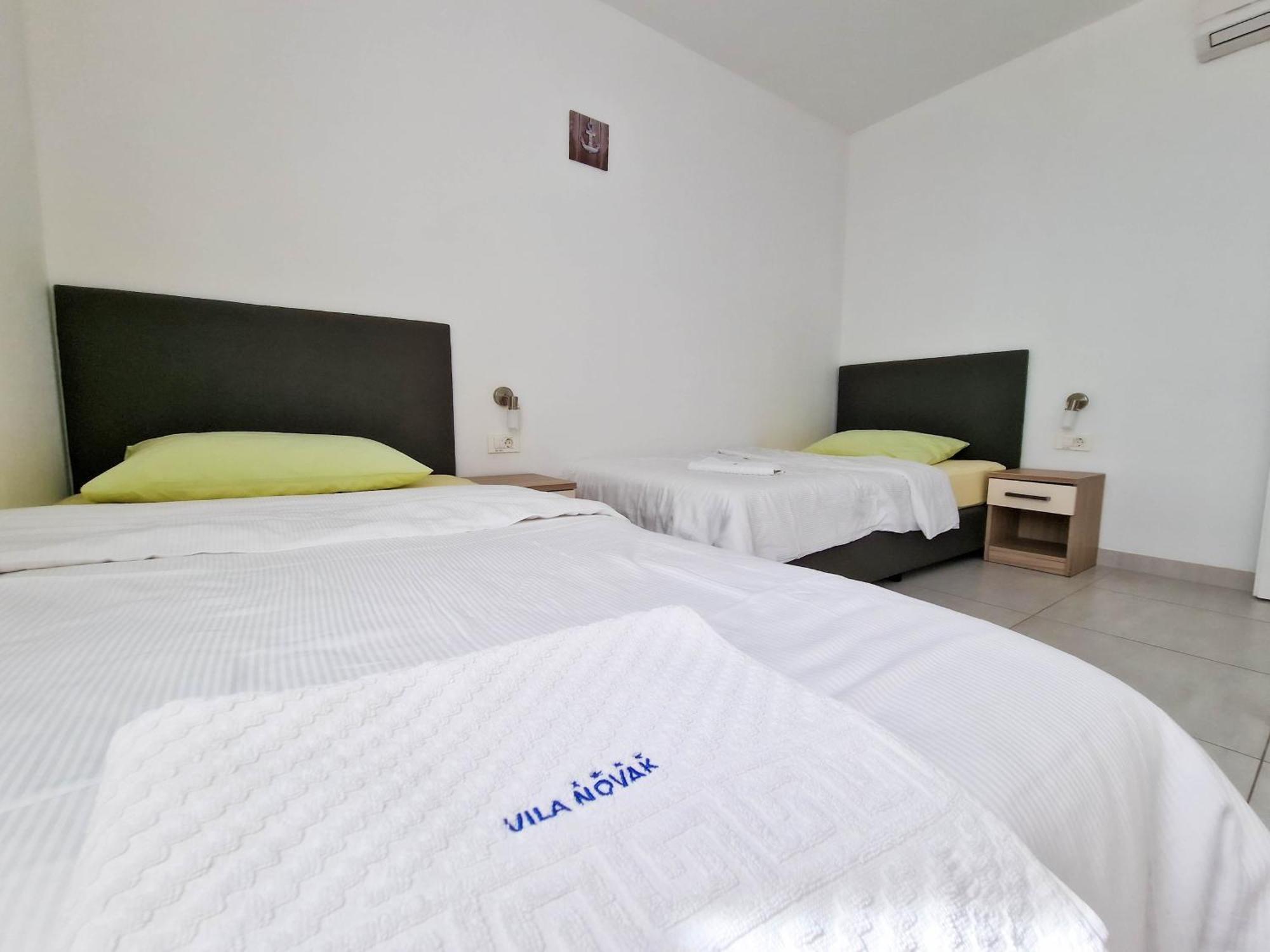 Vila Novak Novalja Ngoại thất bức ảnh