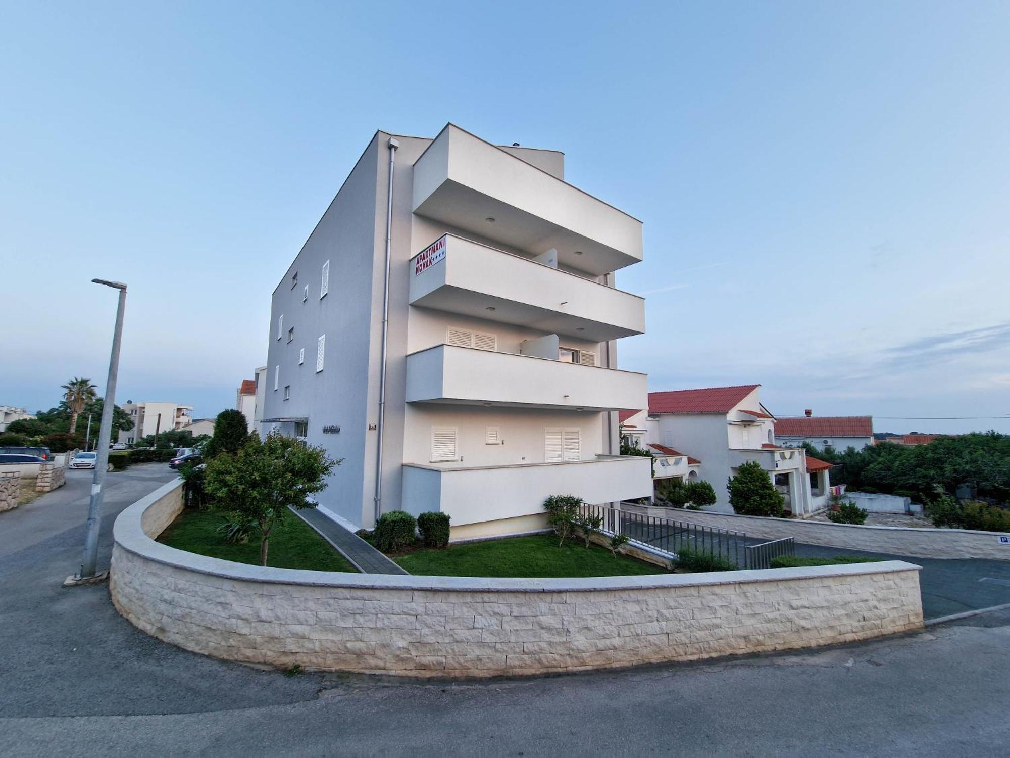 Vila Novak Novalja Ngoại thất bức ảnh